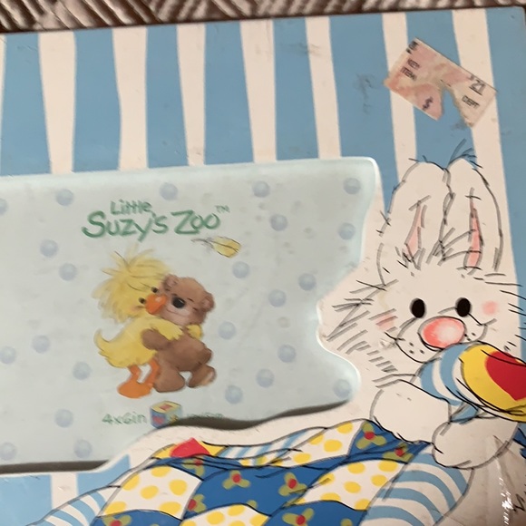 NIP Picture Frame - Picture 2 of 3